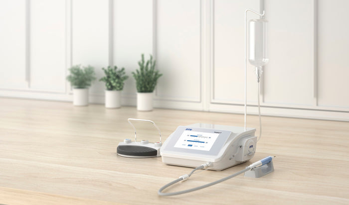 DTE Woodpecker Surgery X Piezo Bone Surgery with 2 LED Handpiece + 14 Tips (Third Generation)